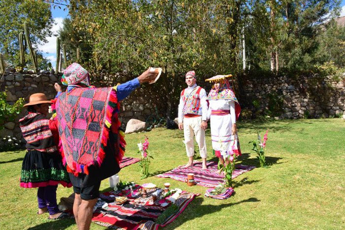 Free HTML5 Templates by FREEHTML5.co